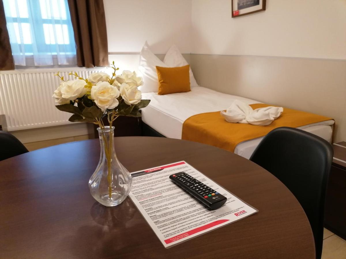 River Apartmanhaz Jászberény Extérieur photo