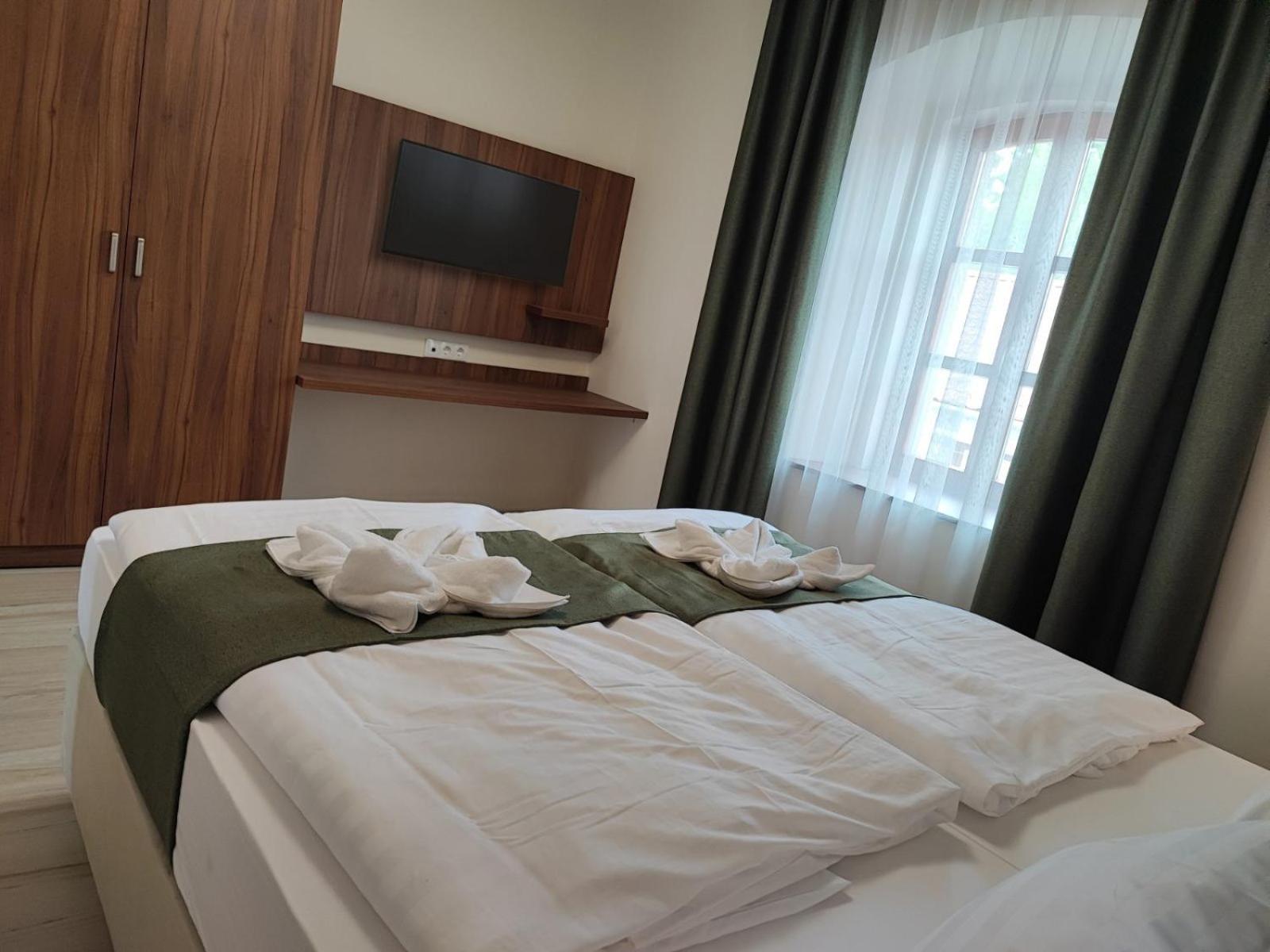 River Apartmanhaz Jászberény Extérieur photo