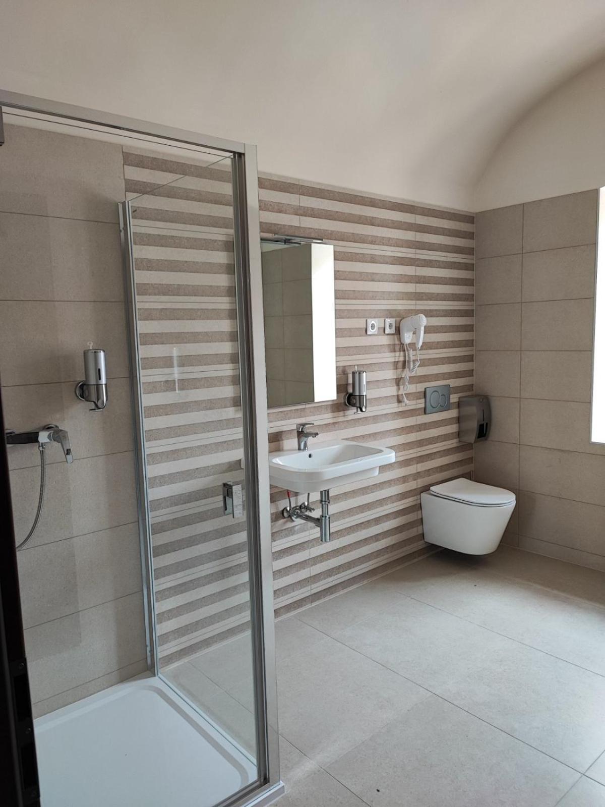 River Apartmanhaz Jászberény Extérieur photo